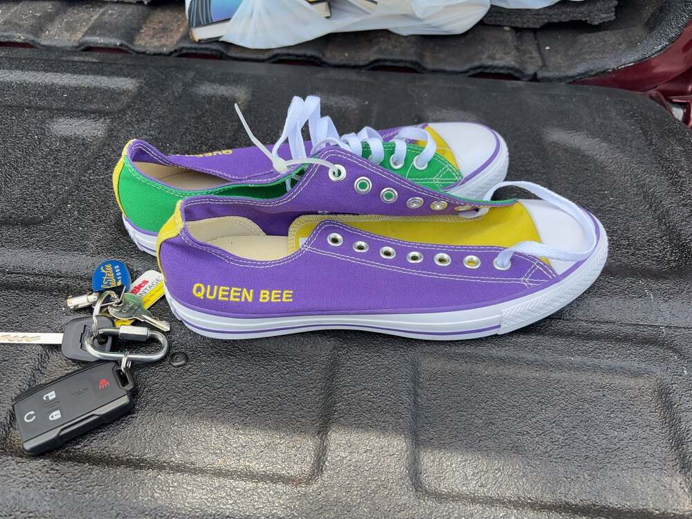 Converse All Star Queen Bee Low Top Sneakers Men's 8.5 Women's 10.5 - Picture 3 of 5